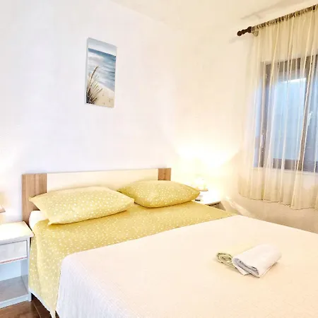 Sealine - 60m From The Sea * Sevid