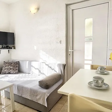 Mastelic Apartamento